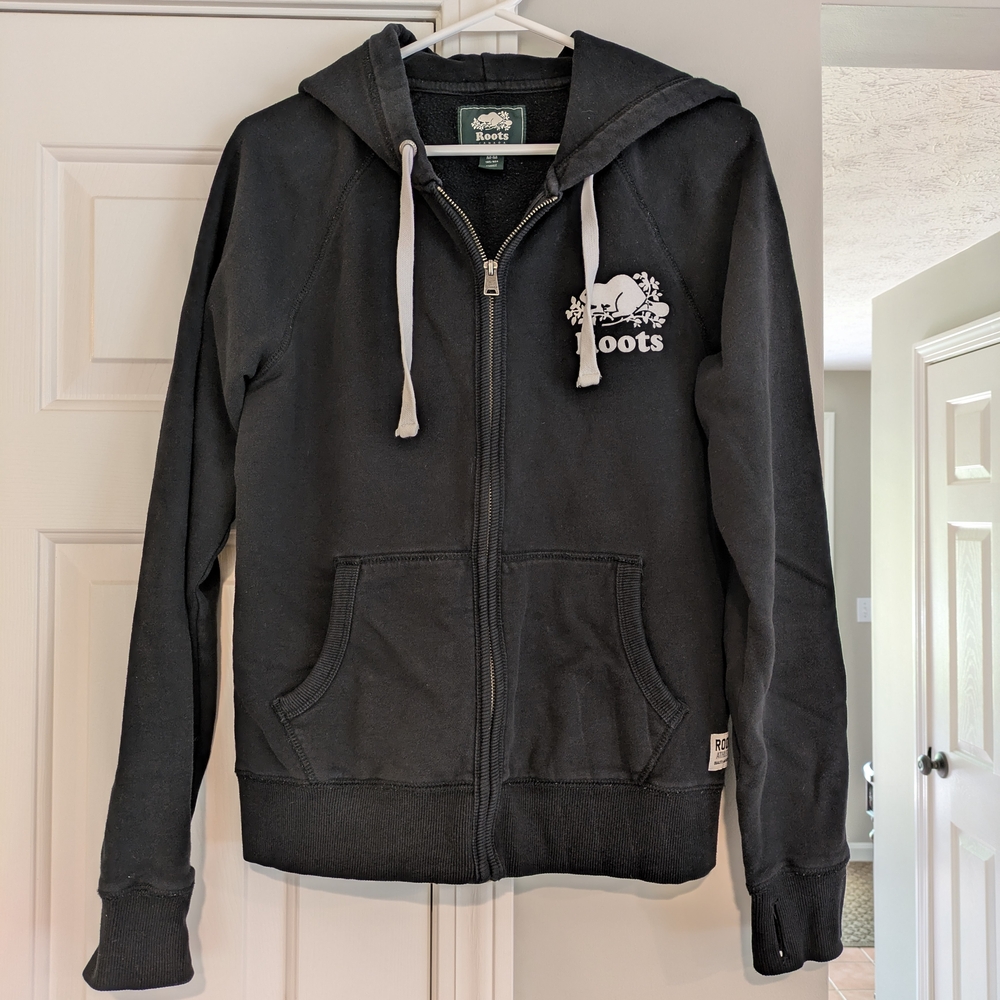 Roots Zip-Up Hoodie: Size Medium